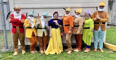 Fiscal Dept - Snow-White and 7 Dwarfs - 1st Place